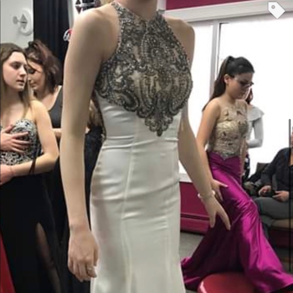 my sophomore year prom dress - Picture 2 of 3